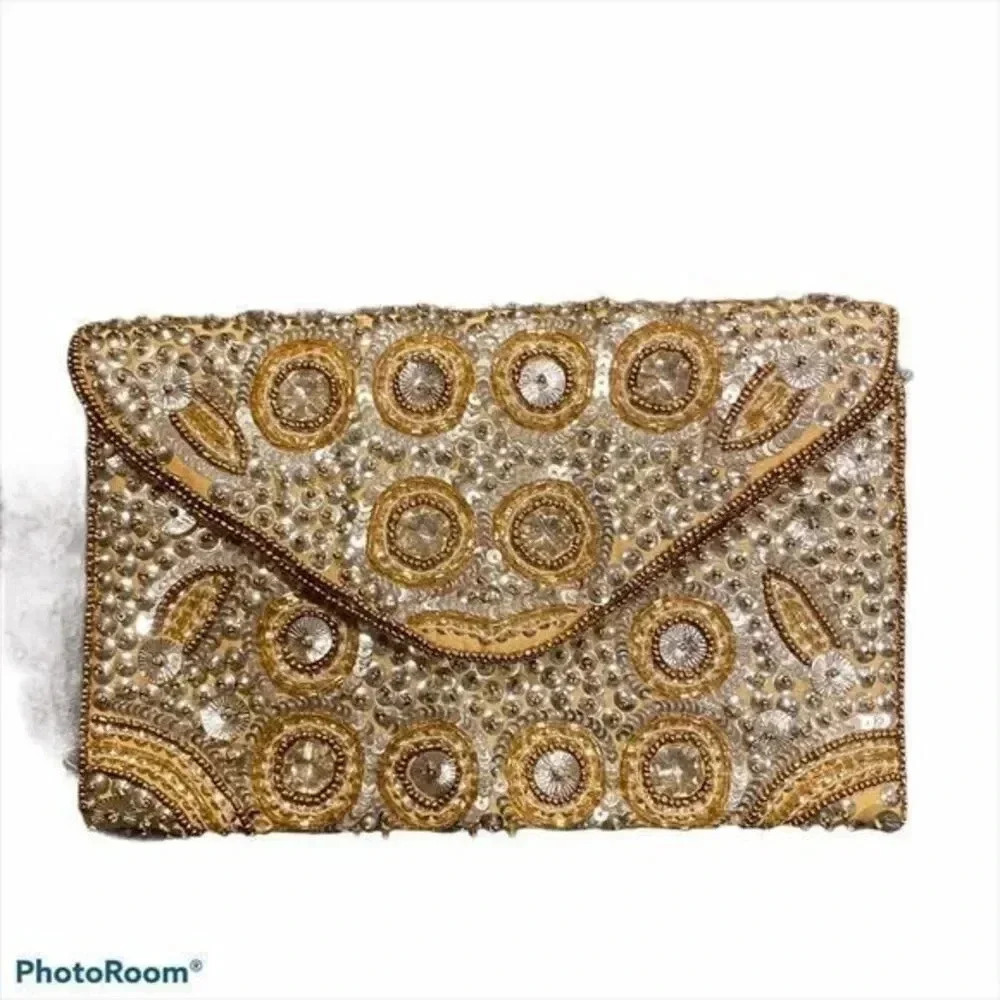 Charming Charlie vintage clutch
